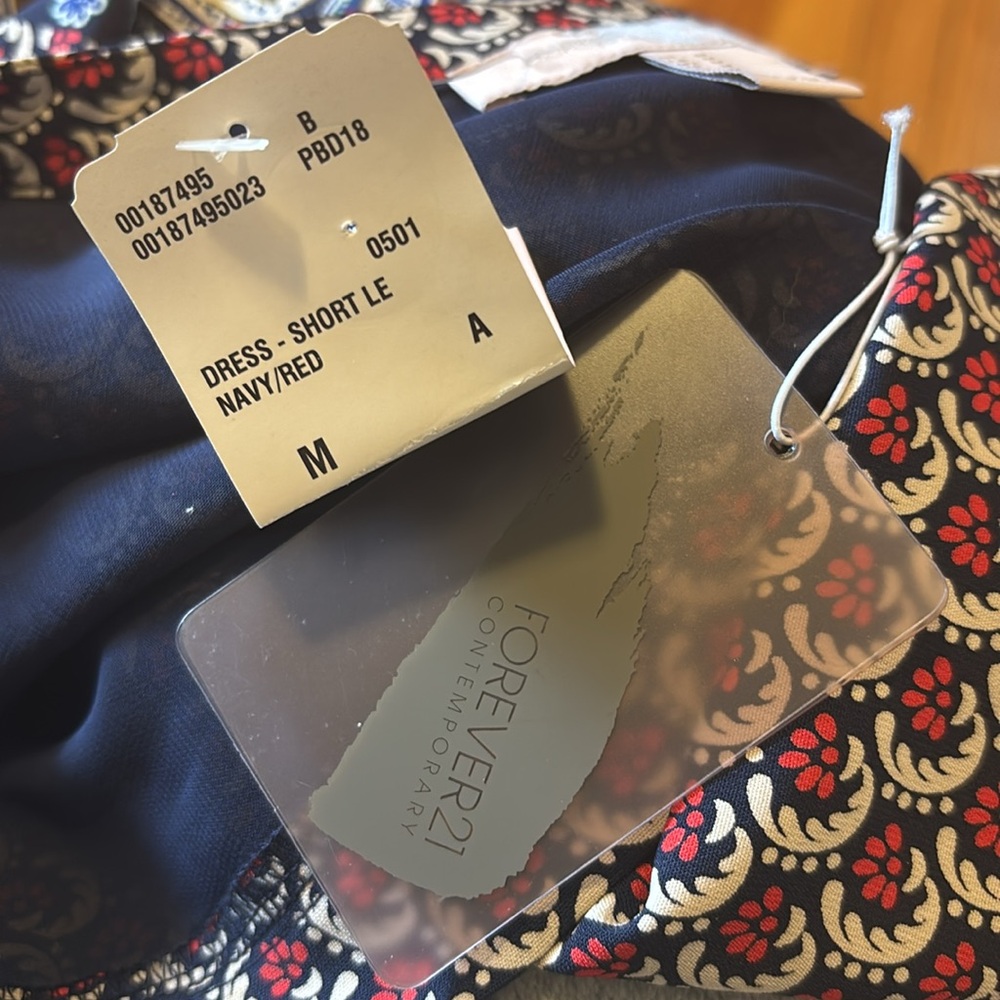 Forever 21 Boho Floral Shirt Dress Hippie Women's Medium NEW with Tags - Picture 7 of 8